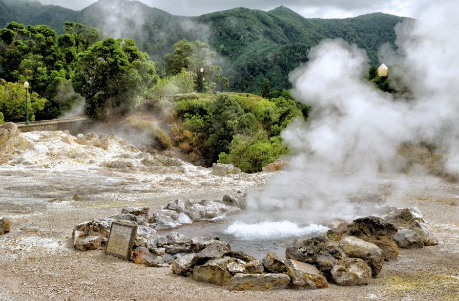 furnas - Peekture